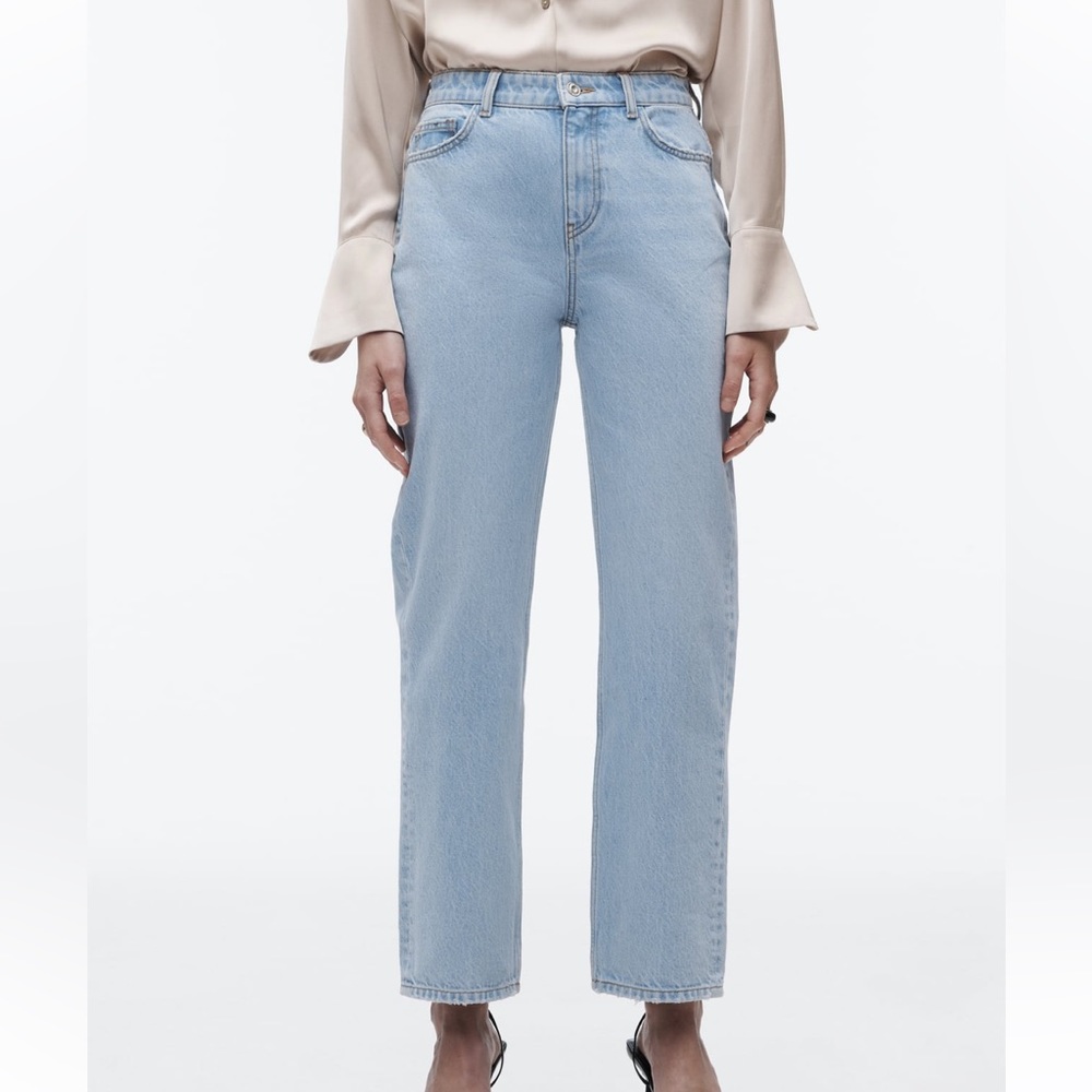 Zara straight leg jeans size 4